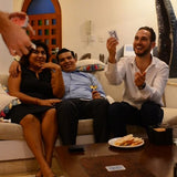 Interactive Close - Up Magic – Private & Corporate EventsPal Bodnar Magic Productions